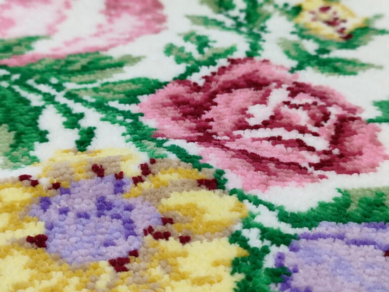 FEILER（フェイラー）がいっぱい！！　シェニール織　マルチケット・バスタオル・ショルダーバッグ・ポーチ　多数買取入荷しました！