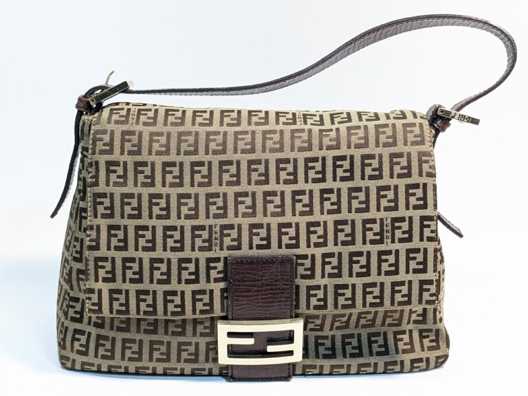 FENDI（フェンディ）ズッキーニ柄　マンマバケット　買取入荷しました！