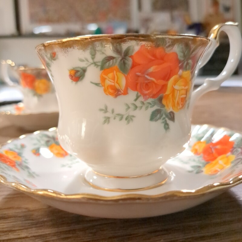 ROYAL ARBERT Pacific Rose 買取入荷しました！