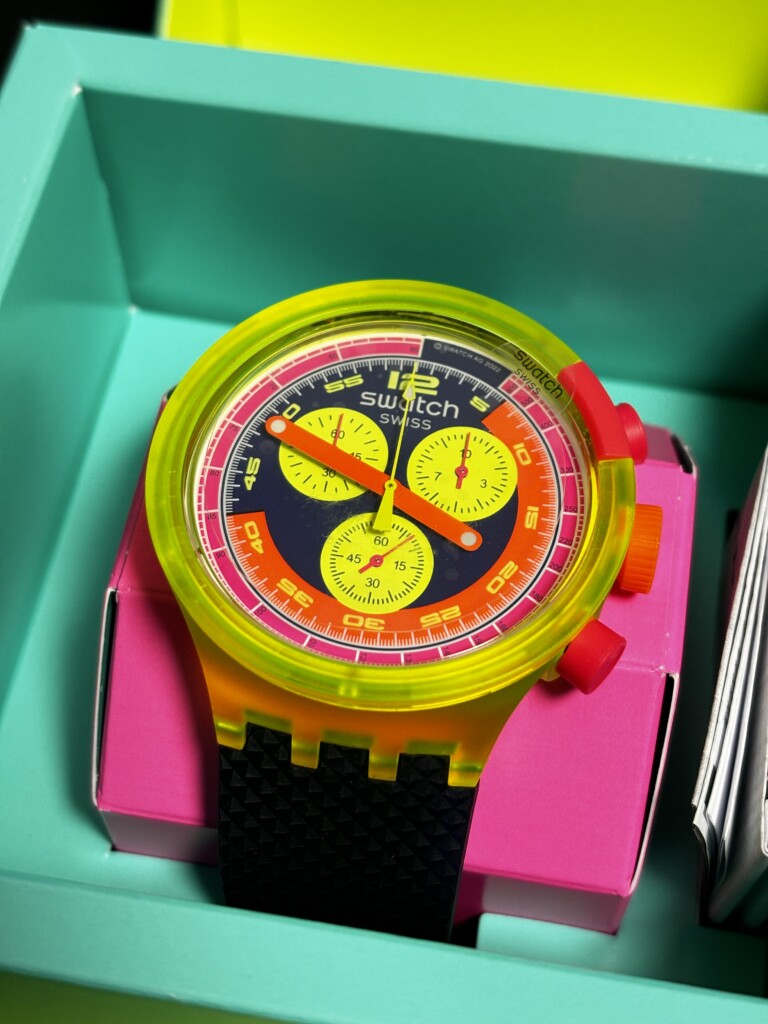 SWATCH/NEON TO THE MAXが入荷しました！