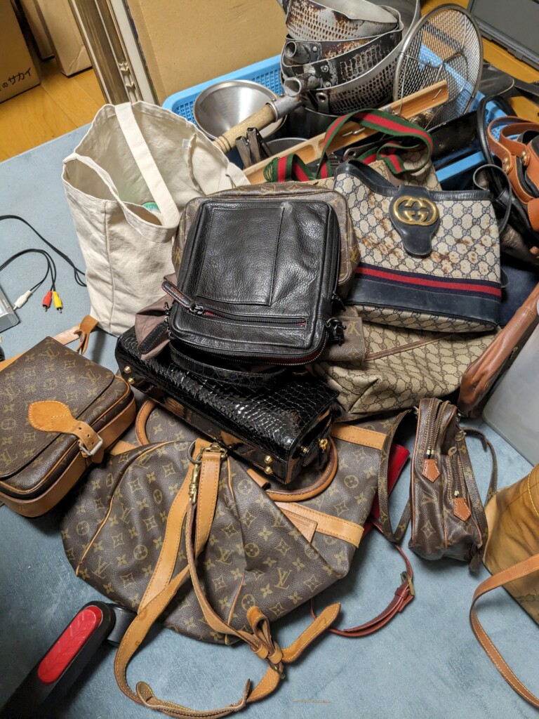 ヴィンテージのLOUIS VUITTON　GUCCI　CHANEL　まとめて買取入荷しました！