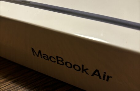 MacBook Air M2モデル　買取入荷しました！